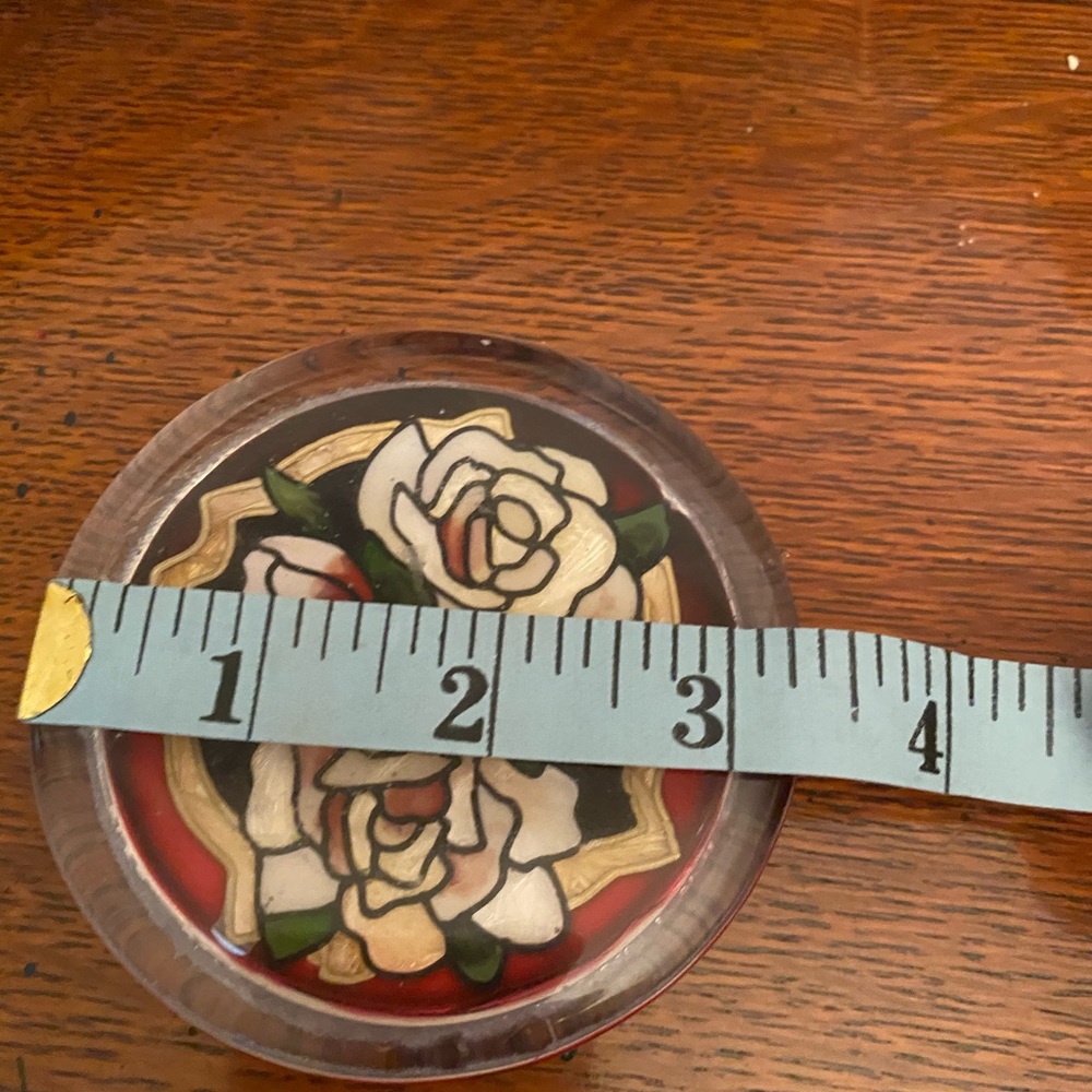 Rose paperweight - Picture 3 of 3